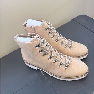 Aerosoles Tan Suede Hiking Boots